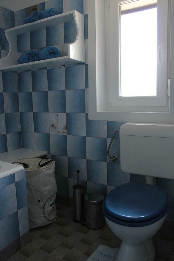 R&G Apartment Zirovnica Exterior photo